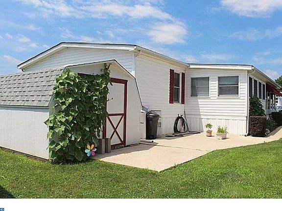 2nd image of 56 Kathy Ln