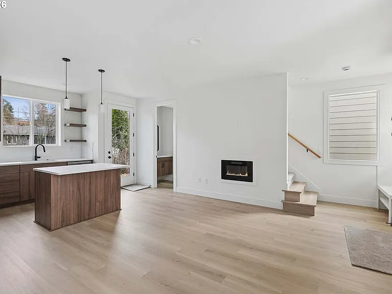 9588 SW 91st Ave #10 — Photo 6
