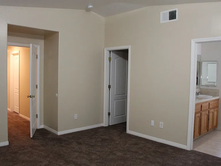 3010 Giovanetti Ave — Photo 21