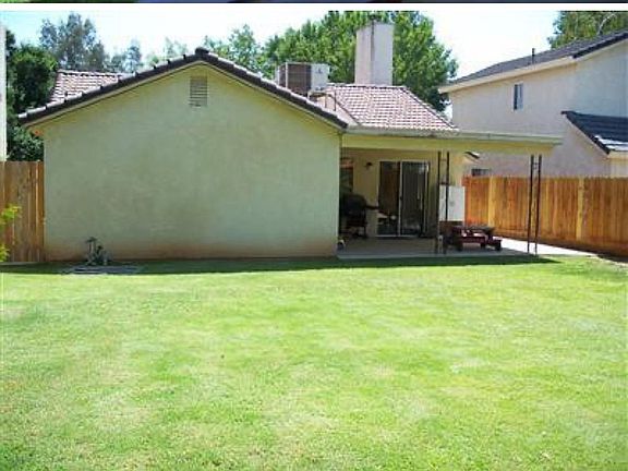 2nd image of 9599 N Sharon Ave