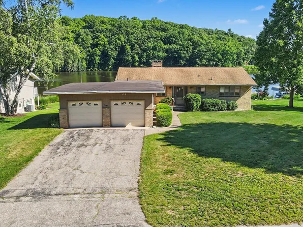 7261 Driftwood Dr SE, Ada, MI 49301