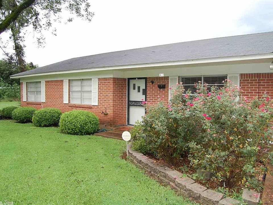1st image of 431 Pecan Park