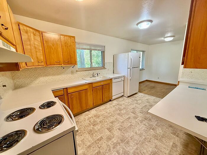 1st image of 2535 21st Avenue Ct