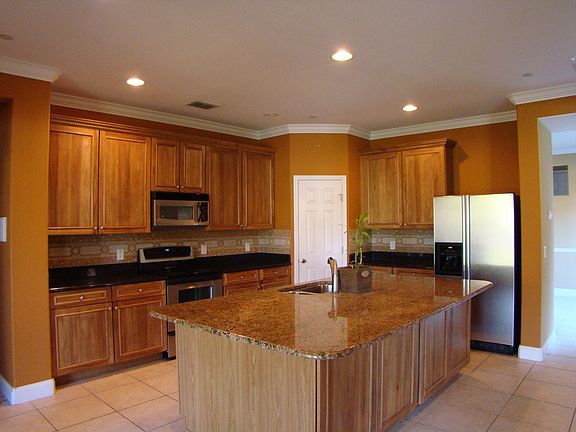 3rd image of 10317 Caroline Park Dr