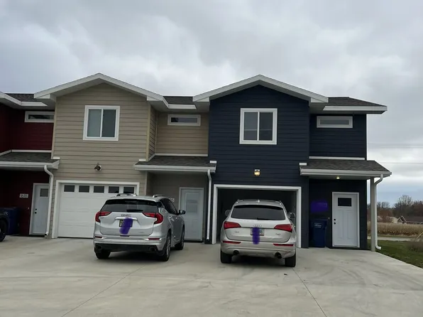 1622 3rd St NW, Watertown, SD 57201