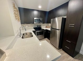 Club River Run, San Diego, CA 92108