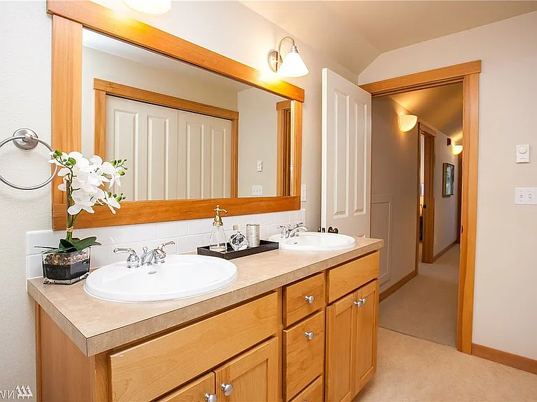 115 Hall Brothers Loop #201 — Photo 12