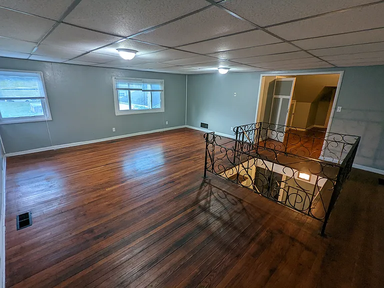 945 Vernon Dr — Photo 22