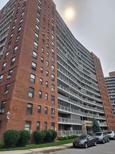 61-35 98th Street N #11B, Rego Park, NY, 11374