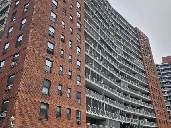 61-35 98th Street N #11B, Rego Park, NY 11374