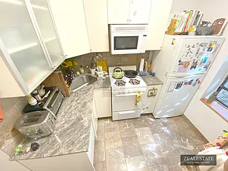 Rented by ZealEstate Group Inc