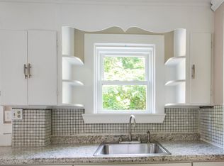 123 1/2 Bridge St APT 1, Beverly, MA 01915