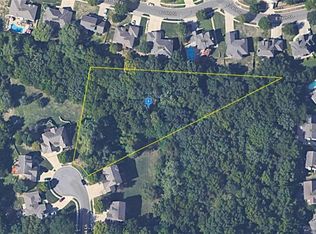 7709 Brook Ln, Kansas City, MO 64139