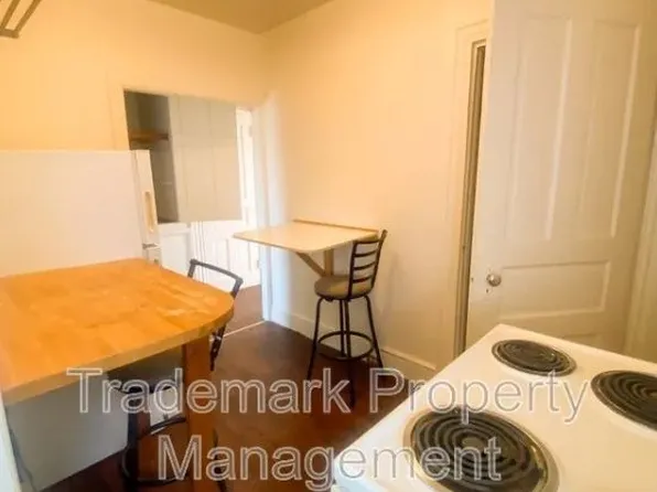 517 W James St APT 3, Lancaster, PA 17603