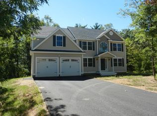 12 Saddle Hill Dr, Auburn, NH 03032