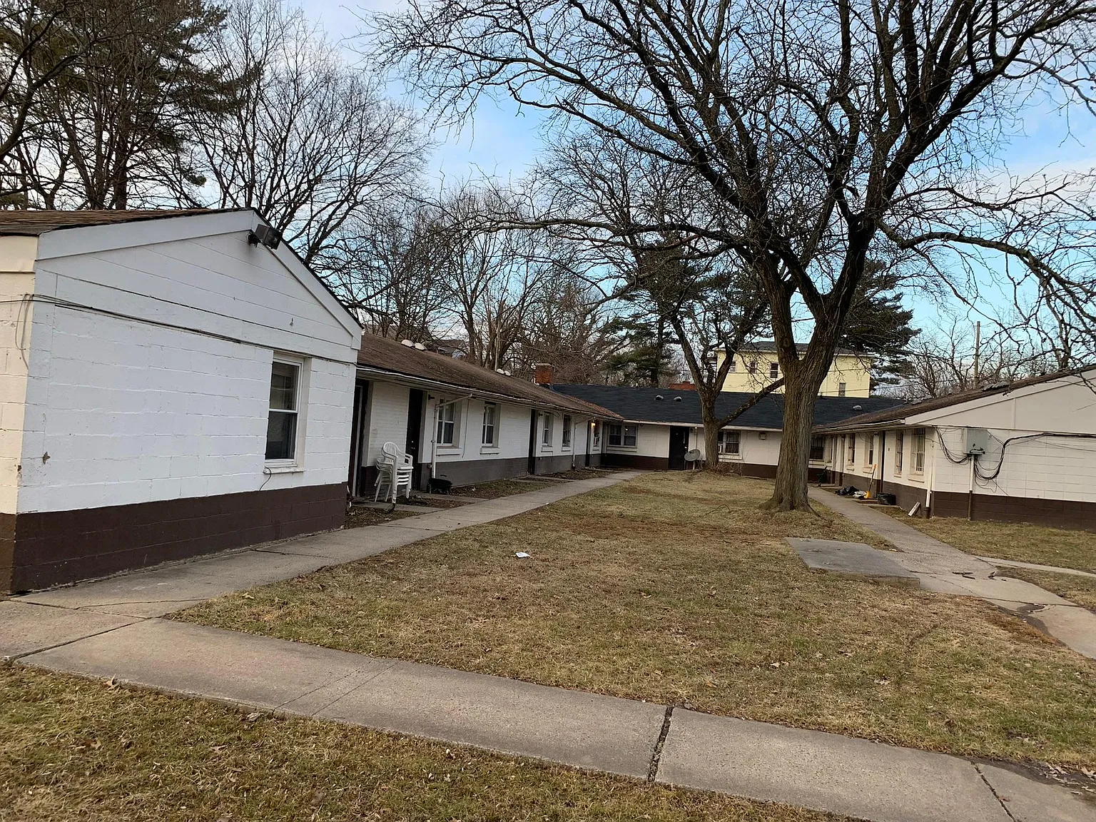 2 bed, 1000 sqft, $1,475 — Photo 3