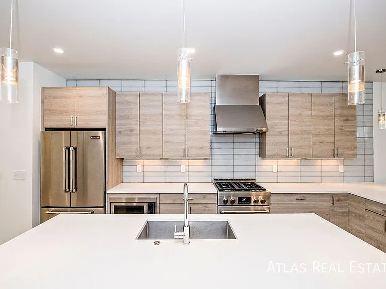 2156 S Sherman St — Photo 8