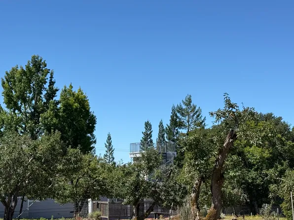 (undisclosed Address), Sebastopol, CA 95472