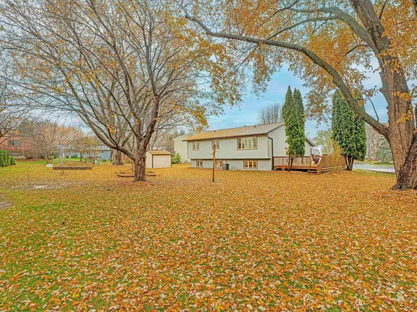 6313 Everglade Ct, Mc Farland, WI 53558