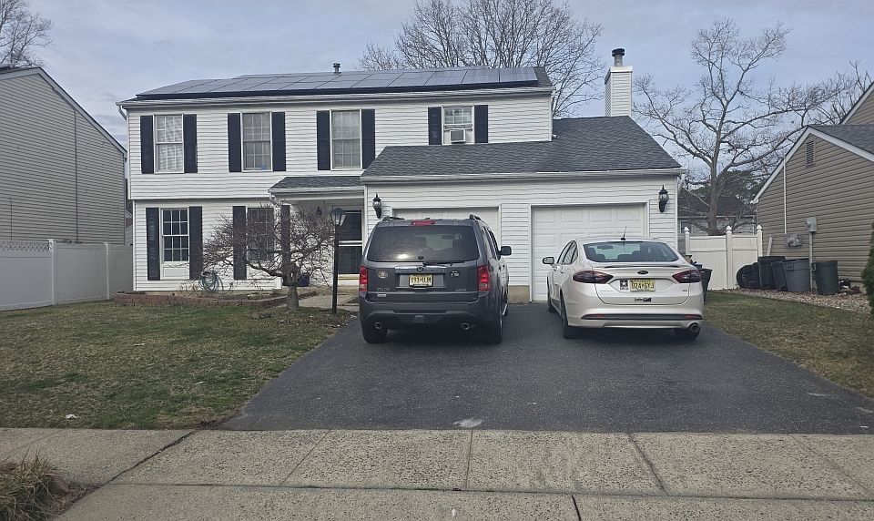 1st image of 28 Compass Ln
