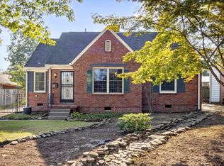 996 E Rainbow Dr, Memphis, TN 38107