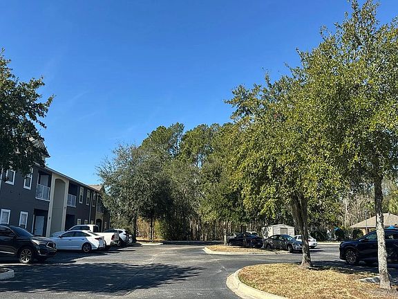 4th image of 7920 Merrill Rd Unit 1211