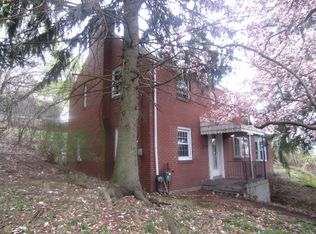 2722 Mount Troy Rd, Pittsburgh, PA 15212