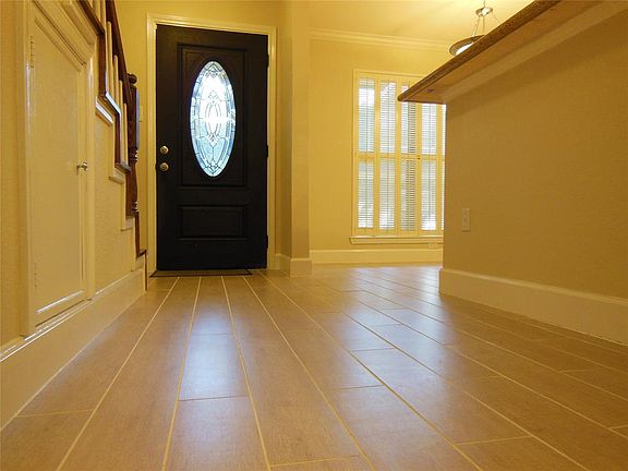4th image of 6643 Wanda Ln #3