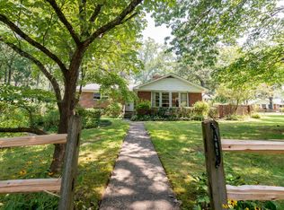 105 Wildwood Dr, Tullahoma, TN 37388