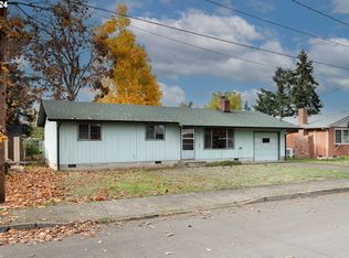 666 S 37th St, Springfield, OR 97478