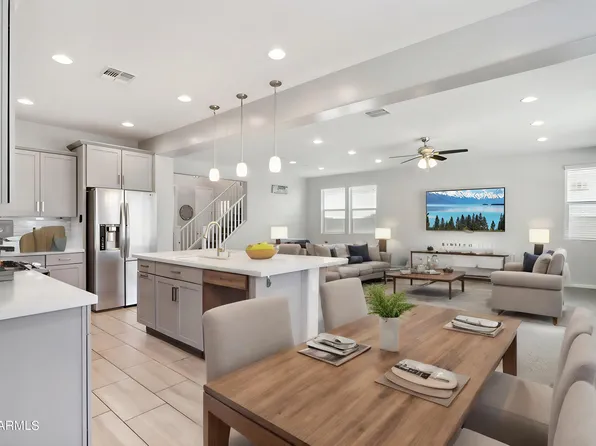 1554 W PARK Avenue, Gilbert, AZ 85233