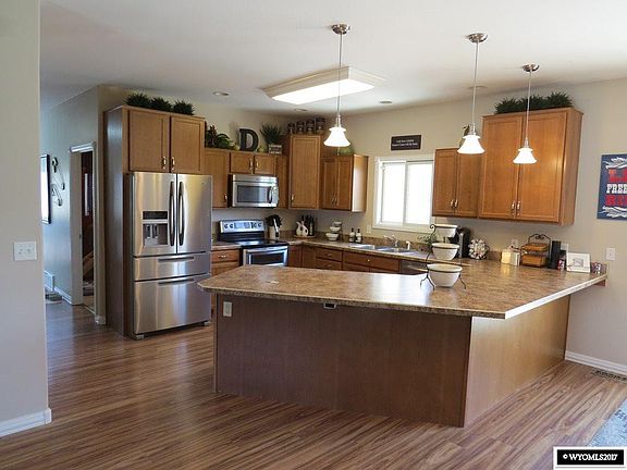 4th image of 355 Indian Lookout Dr