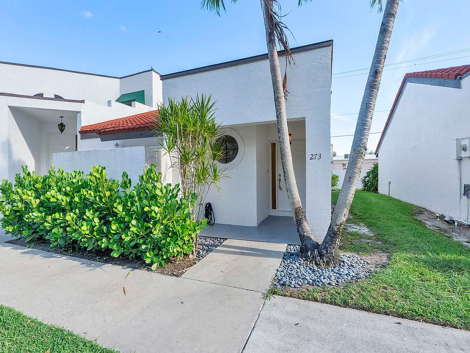 273 NW 36th Ave