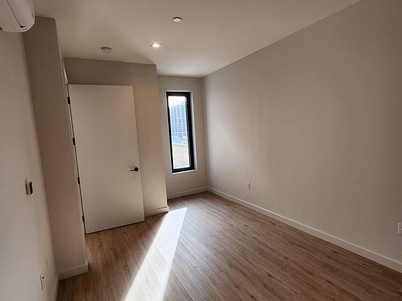 5th image of 307 Pine St #205AB