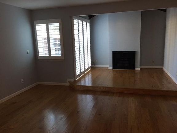 4th image of 22650 Silver Oak Ln