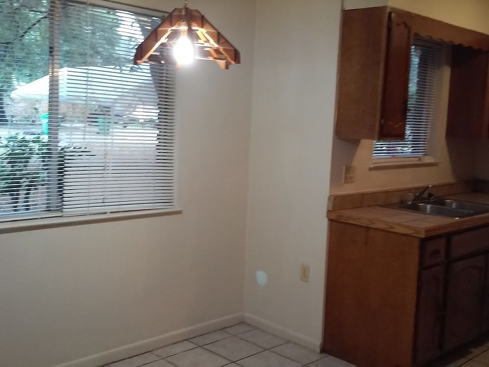 Dining room area
