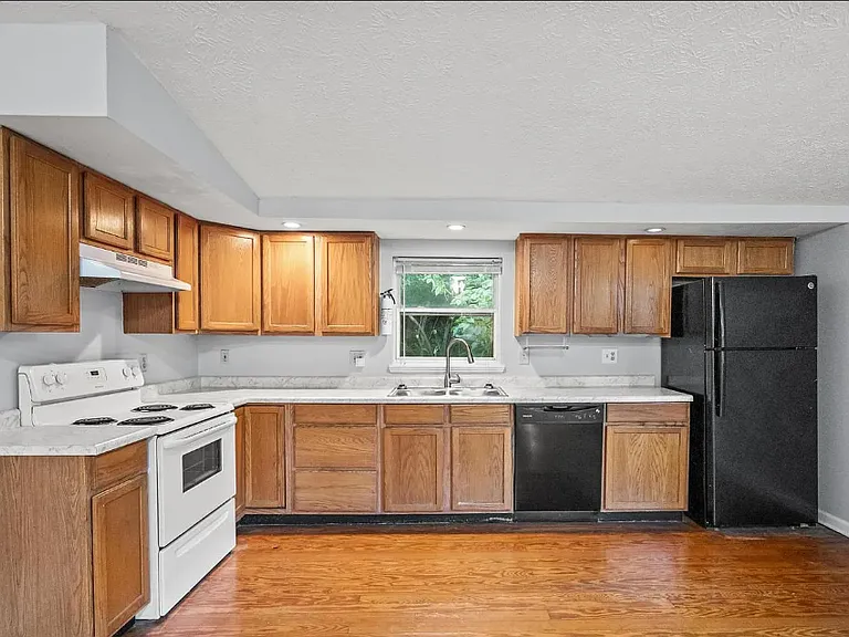 2226 Ravine St #2 — Photo 26