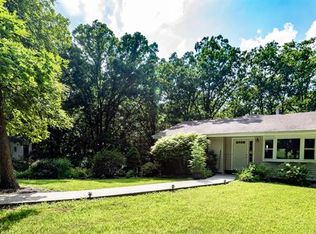 535 W Crofton Hall Rd, Sturgeon, MO 65284