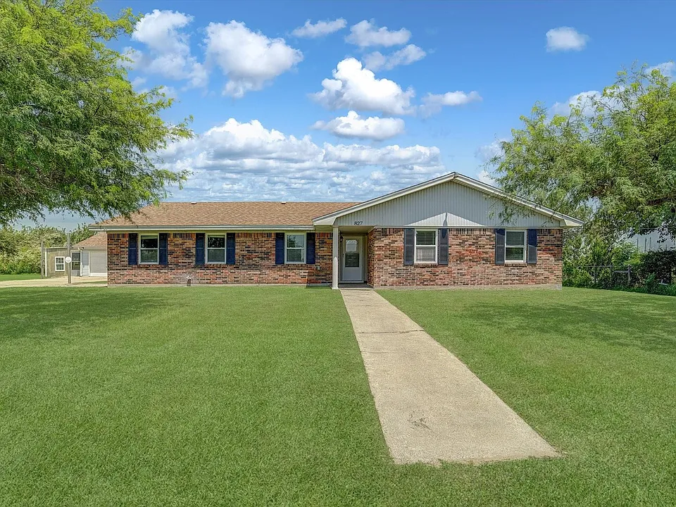 827 Pickney Ave