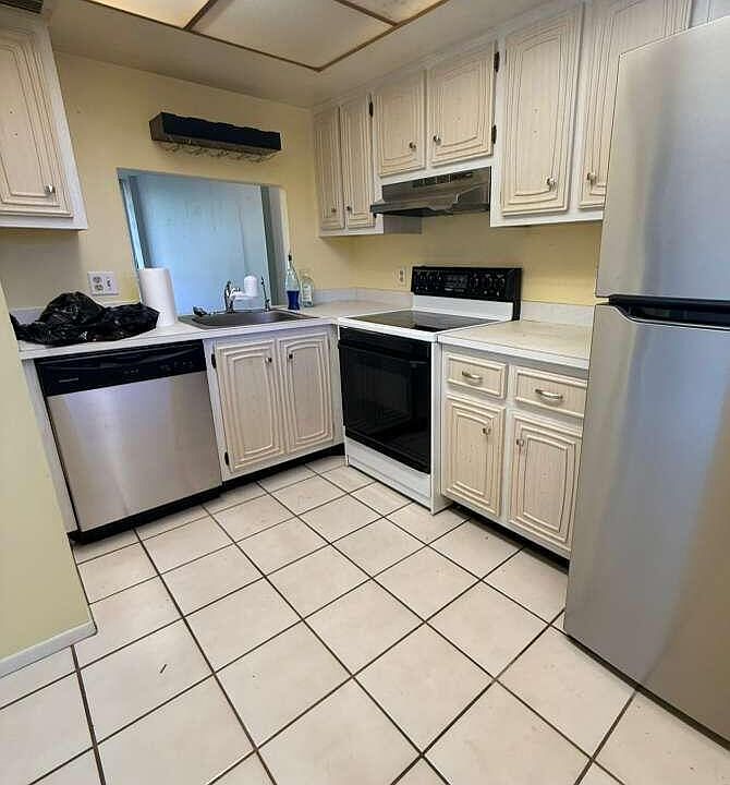 1st image of 105 Royal Park Drive #3a