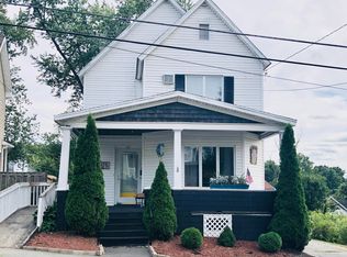 32 Canaan St, Carbondale, PA 18407