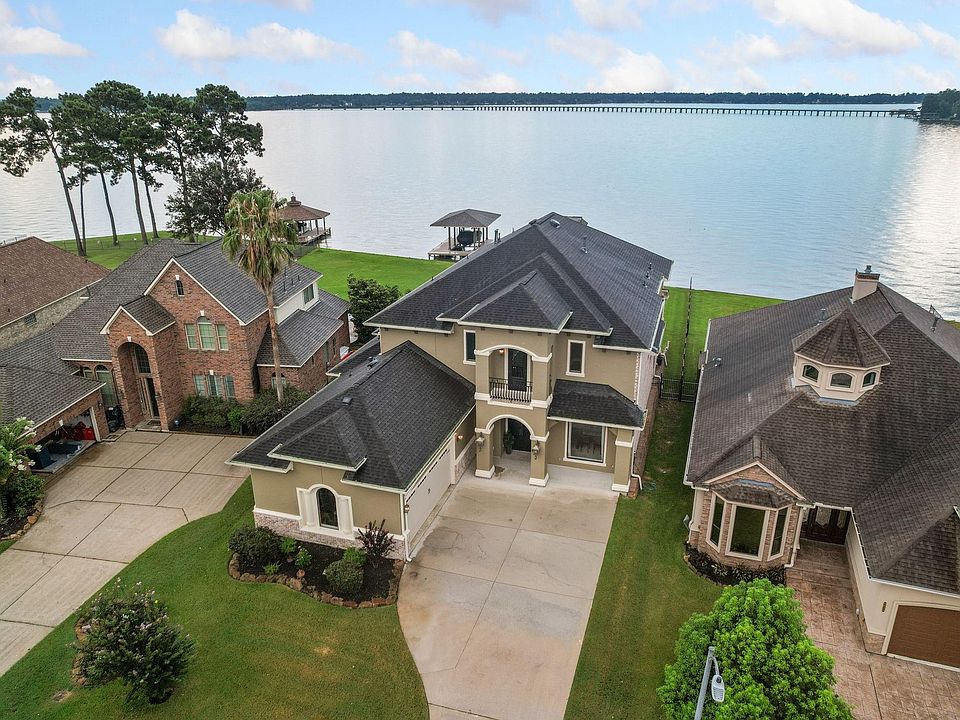 1st image of 8834 Cross Country Dr