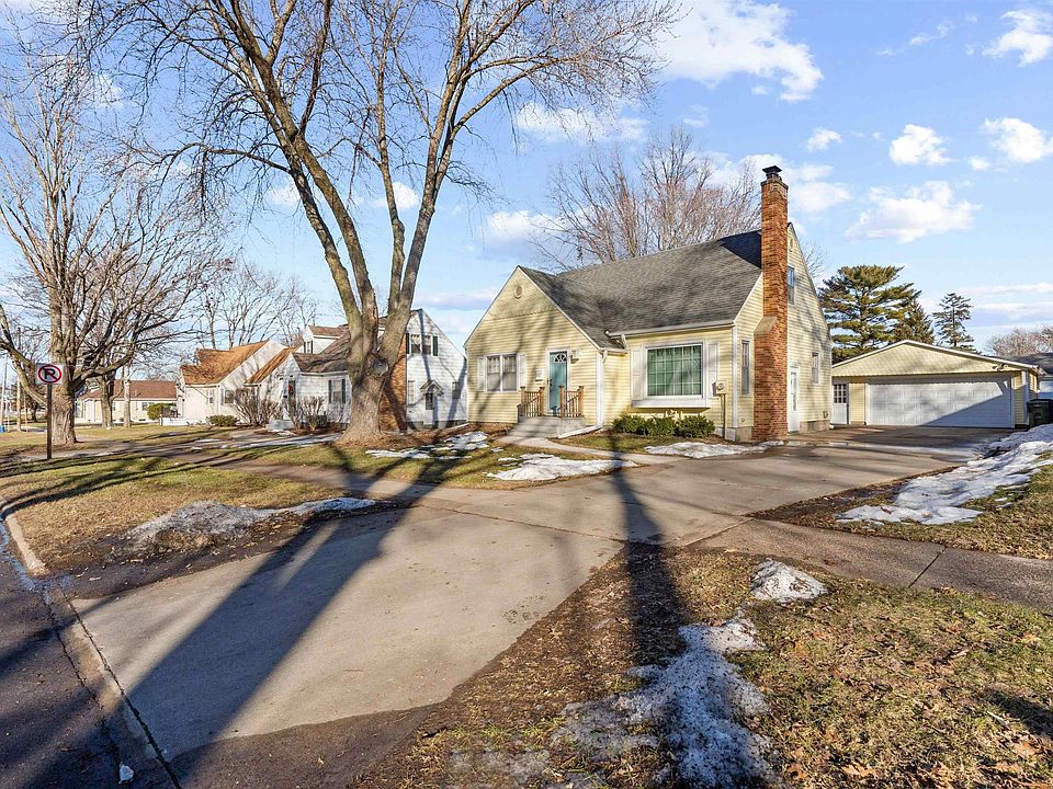 1017 Kimball Ave, Waterloo, IA 50702 Zillow