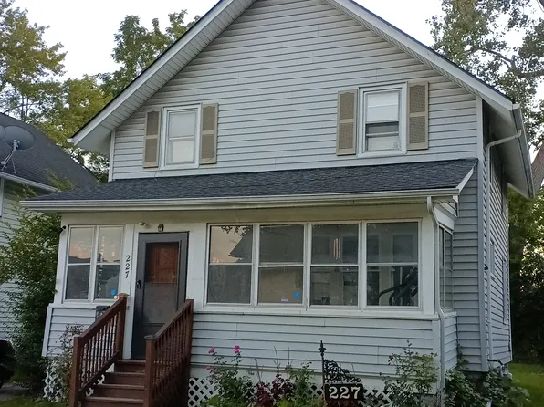 227 Westfield St, Rochester, NY 14619