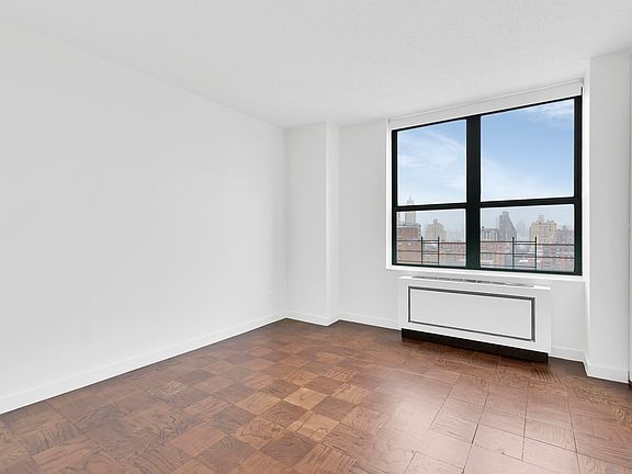 4th image of 247 W 87th St #19B
