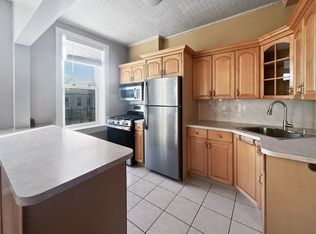 652 44th St FLOOR 2, Brooklyn, NY 11220