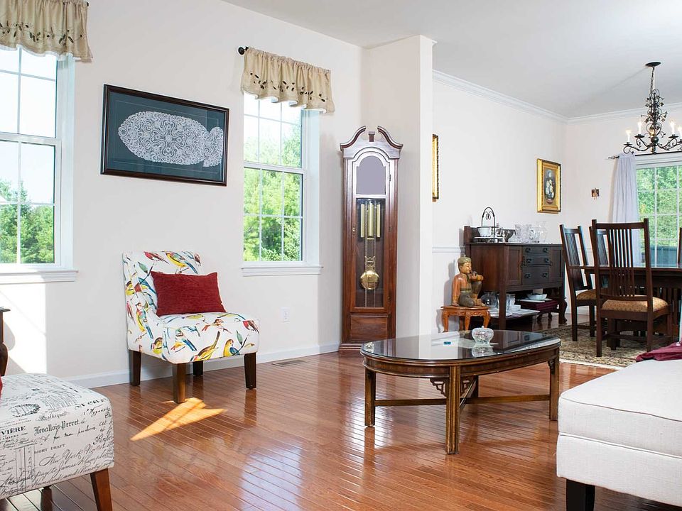 26 Regency Dr, Poughkeepsie, NY 12603 Zillow