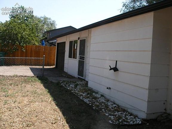 4th image of 3378 Springnite Dr