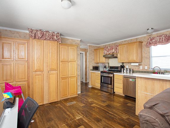 5th image of 10111 Wajo Ln