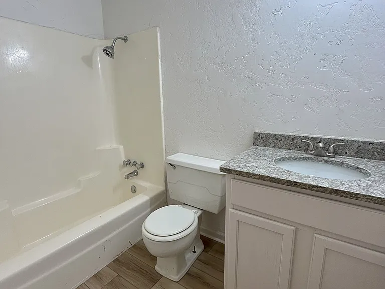 15 Carolyn Rd — Photo 12
